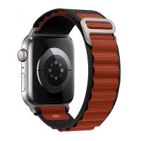 Ремешок для Apple Watch Series 8 (45 mm) Alpine Loop текстиль <черно-коричневый> ― OnlineBazar.su