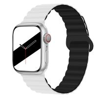 Ремешок для Apple Watch SE (40 mm) силиконовый на магните №3 <черно-белый> ― OnlineBazar.su