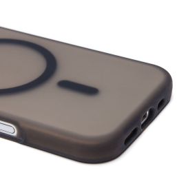 Чехол для Apple iPhone 17 пластиковый MagSafe Vawi №2 <черный>